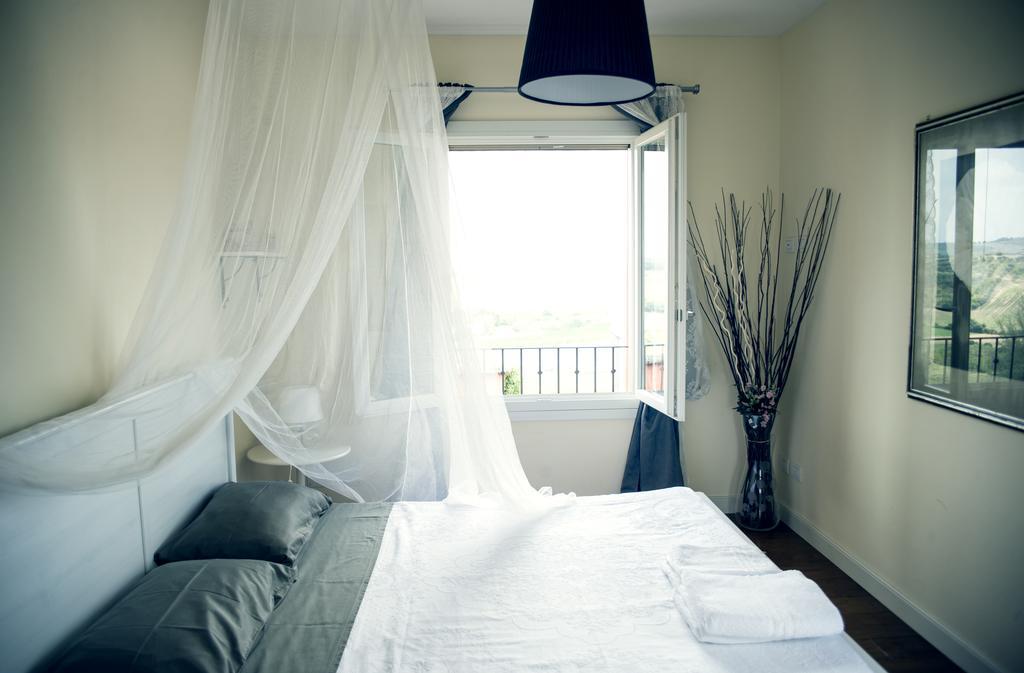 Tenuta Santini Villa Coriano Habitación foto